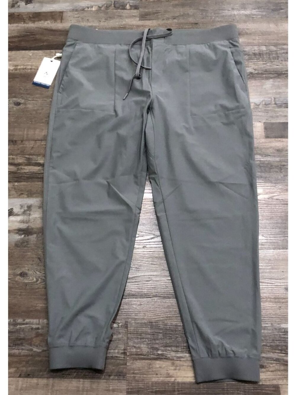 Penguin Sport Mens 2XL Gray Stretch Performance Joggers Pants New $95 Tags